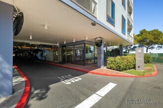 4 Captain Dr in Emeryville, CA - Building Photo - Building Photo