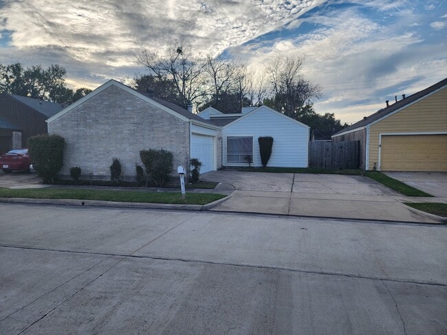 property at 12534 Riva Ridge Ln