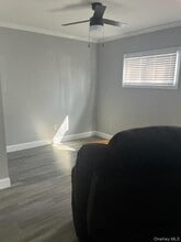 67 Unqua Rd in Massapequa, NY - Building Photo - Building Photo