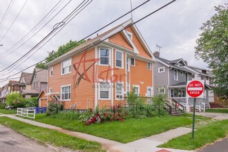 4324 W 30th St in Cleveland, OH - Foto de edificio - Building Photo