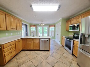 702 Middleton Ln in Murfreesboro, TN - Building Photo - Building Photo