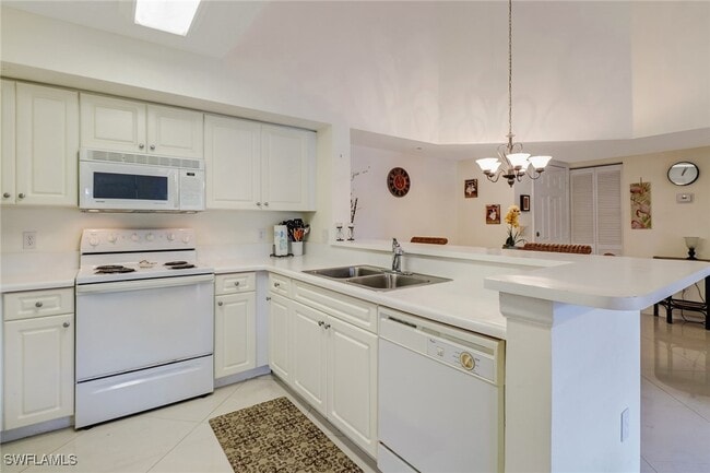 property at 1190 Wildwood Lakes Blvd