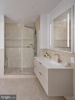 809 Poplar St in Philadelphia, PA - Building Photo