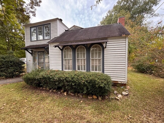 property at 1001 Oakland Ave SW