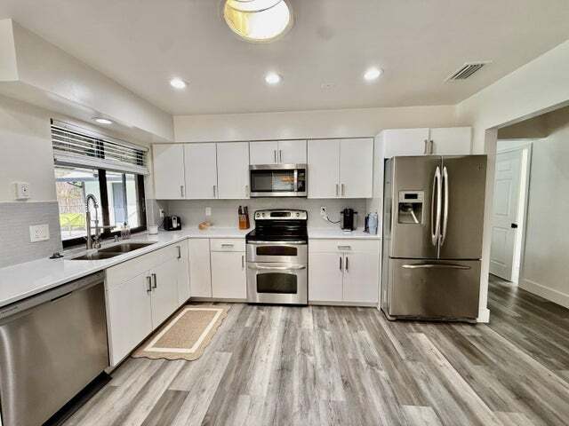 325 Knotty Wood Ln in Wellington, FL - Building Photo - Building Photo