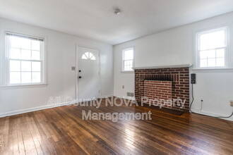 9745 51st Pl in College Park, MD - Building Photo - Building Photo
