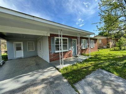 property at 3033 O'Hara Dr N