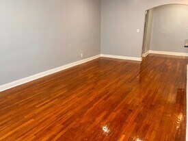33 S Munn Ave, Unit 2E in East Orange, NJ - Building Photo