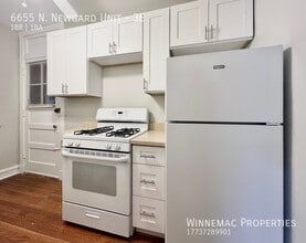 6655 N Newgard Ave in Chicago, IL - Building Photo - Building Photo
