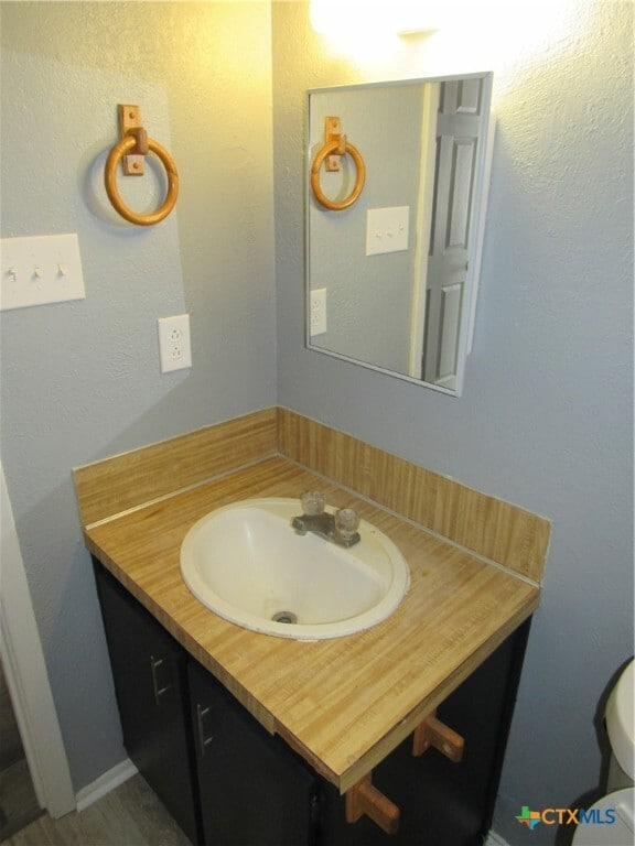 property at 1301 Quail Cir