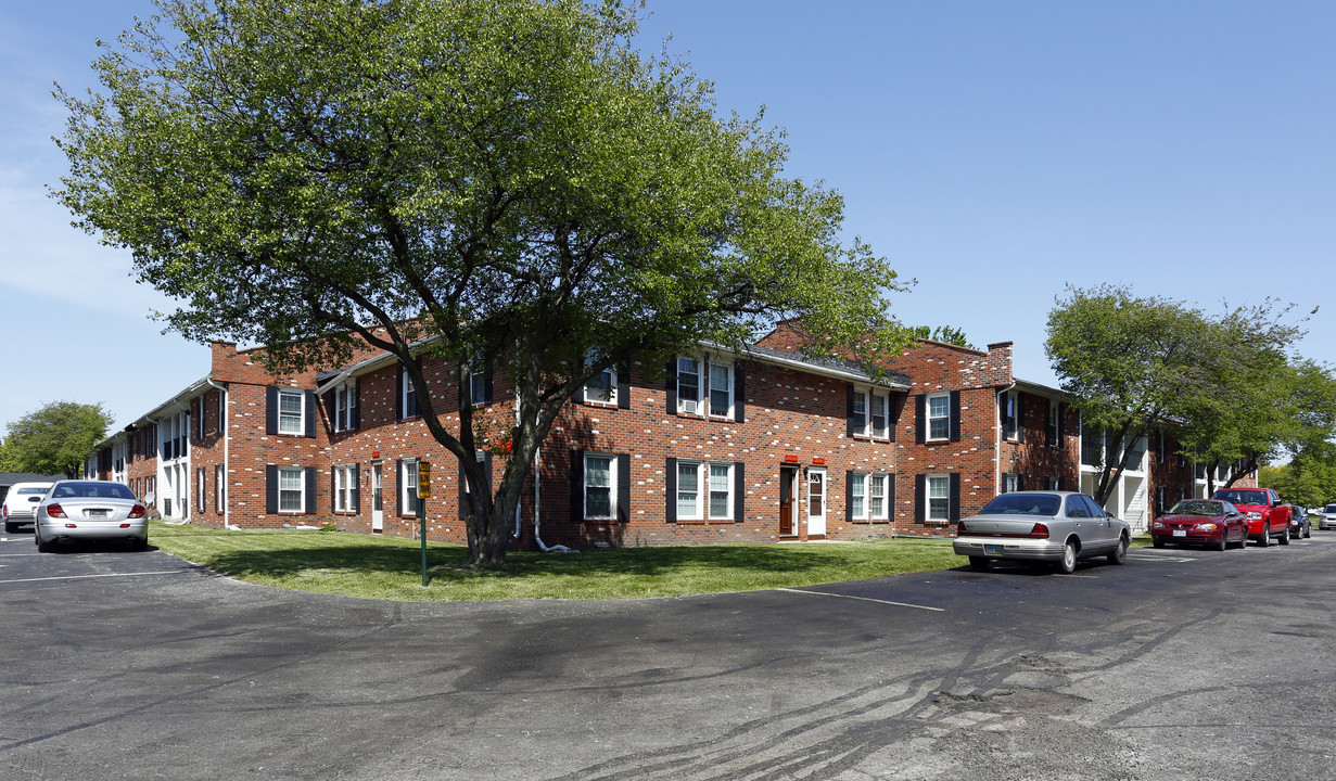 Sandpiper Apartments in Toledo, OH - Building Photo