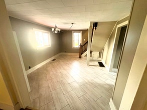 3 E 3rd Ave in Warren, PA - Foto de edificio - Building Photo