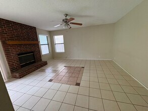 2211 Rick Whinery Dr in Austin, TX - Building Photo - Building Photo