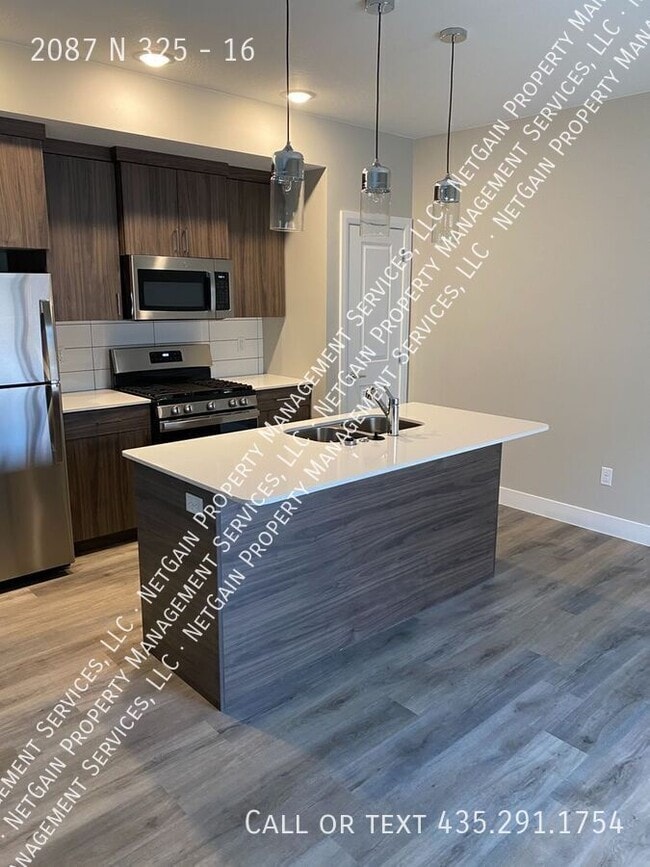 2087 325 W in Cedar City, UT - Building Photo - Building Photo