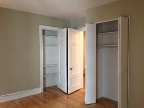 5300 S Shore Dr, Unit #74 in Chicago, IL - Building Photo - Building Photo