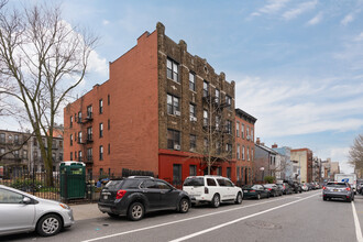 270 15th St in Brooklyn, NY - Building Photo - Primary Photo