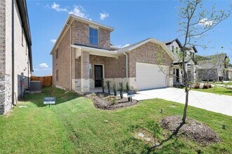 516 Ezra Ln in McKinney, TX - Building Photo - Building Photo