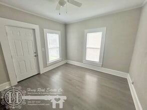 1103 N Anthony St in Burlington, NC - Foto de edificio - Building Photo