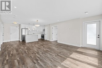 271-271 Belfort St in Embrun, ON - Building Photo - Building Photo