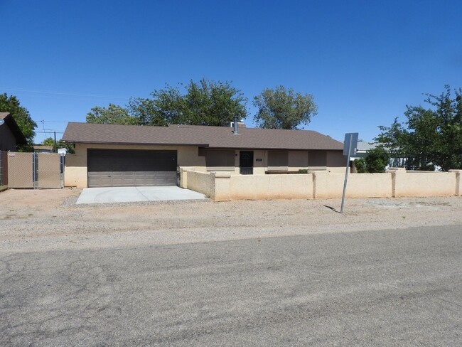 property at 2195 E Packard Ave