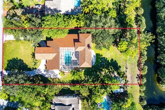 7132 NW 62nd Terrace in Parkland, FL - Building Photo - Building Photo