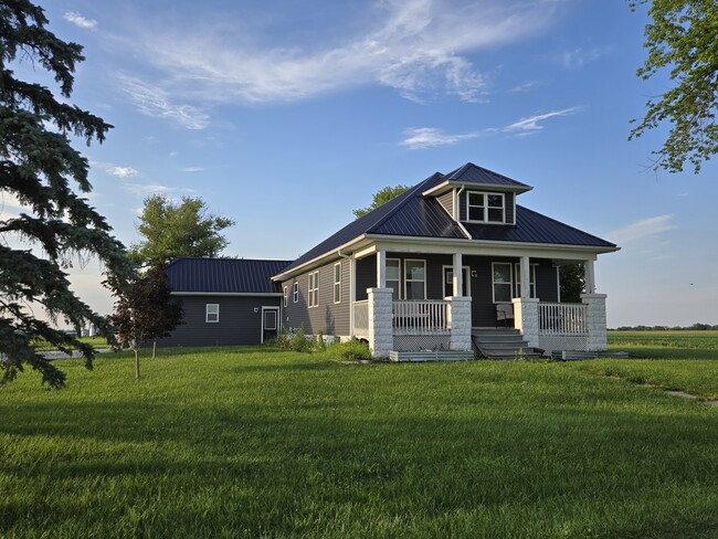 property at 1749 N 1950th Ave