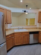 1436 Wheatfield Dr in Mesquite, TX - Foto de edificio - Building Photo