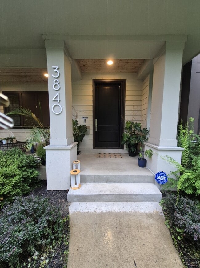 3840 Upton Ave S in Minneapolis, MN - Foto de edificio - Building Photo