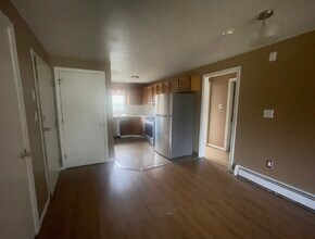38 Evergreene Rd in Wallingford, CT - Building Photo - Building Photo