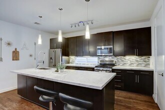 1604 Crockett St in Houston, TX - Building Photo - Building Photo