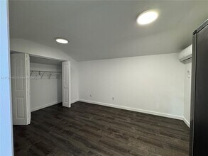 2482 NW 175th Terrace-Unit -C in Miami Gardens, FL - Foto de edificio - Building Photo