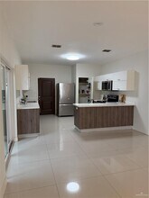 26 S 6th St in McAllen, TX - Building Photo - Building Photo