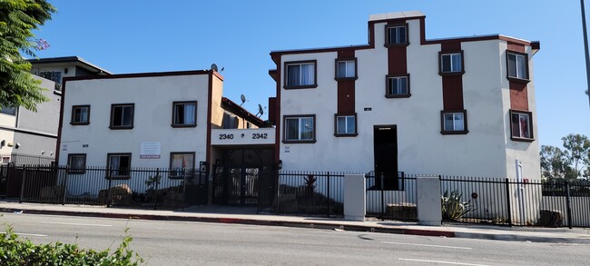 2340 Crenshaw Blvd in Los Angeles, CA - Building Photo - Primary Photo