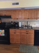 121 West Ave in Ocean City, NJ - Foto de edificio - Building Photo