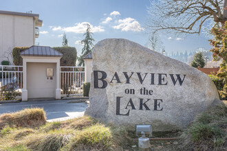 Bayview on the Lake in Kirkland, WA - Building Photo - Building Photo