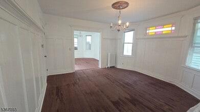 58 Phoenix Ave in Morristown, NJ - Building Photo - Building Photo