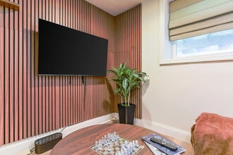 4205 73rd Ave in Hyattsville, MD - Building Photo - Building Photo