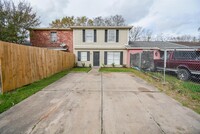 5124 Markwood Ln in Houston, TX - Foto de edificio - Building Photo