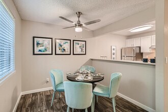 Align Apartments in Federal Way, WA - Foto de edificio - Building Photo