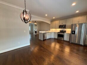962 Lennox BlvdBirmingham, AL35216 in Hoover, AL - Building Photo - Building Photo