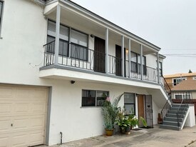 3027 Jarvis St in San Diego, CA - Building Photo
