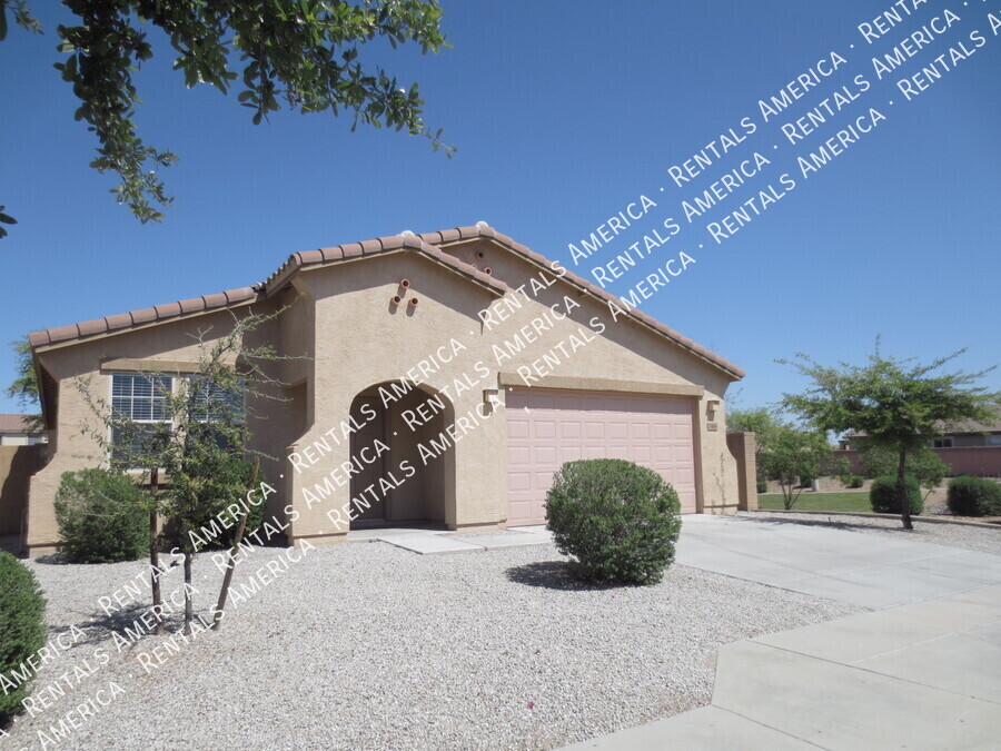 7406 W Carter Rd in Phoenix, AZ - Building Photo