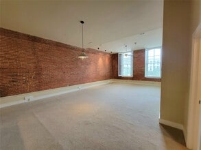 2315 Harborside Dr in Galveston, TX - Building Photo - Building Photo