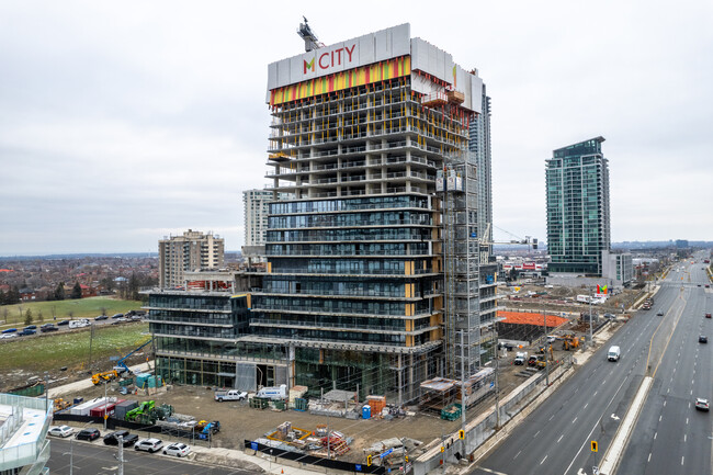 M3 in Mississauga, ON - Building Photo - Building Photo