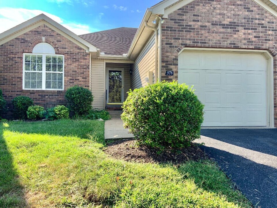 978 Riverbend St in Bowling Green, KY - Building Photo