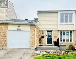 2506 Autumn Hill Crescent in Ottawa, ON - Building Photo