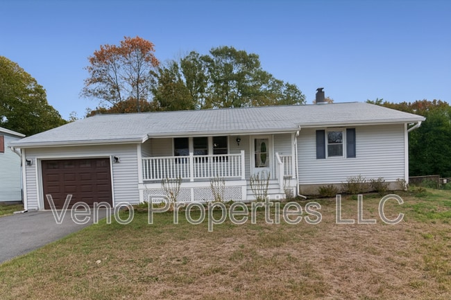 property at 72 Hathorn Blvd
