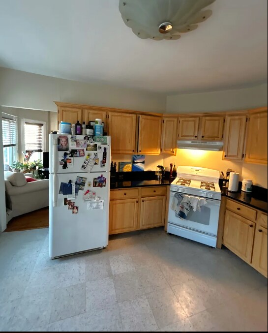 29 Ibbetson St, Unit 2 in Somerville, MA - Building Photo - Building Photo