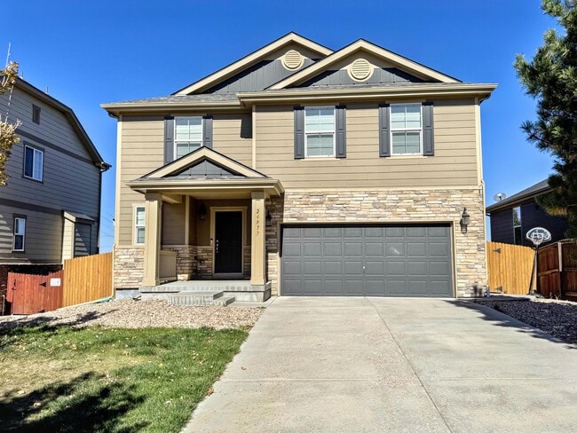 24977 E Lake Dr