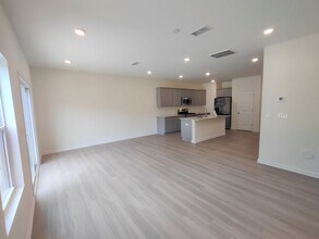 231 Quinn Rd in Wesley Chapel, NC - Building Photo - Building Photo